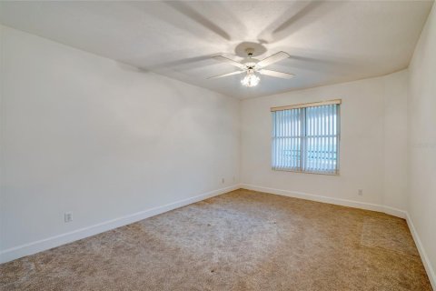 Condo in Port Orange, Florida, 3 bedrooms  № 1521491 - photo 25