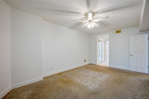 Condo in Port Orange, Florida, 3 bedrooms  № 1521491 - photo 18