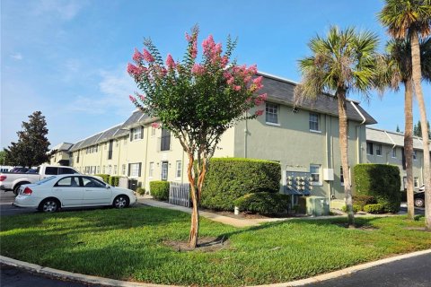 Condominio en alquiler en Orlando, Florida, 1 dormitorio, 61.41 m2 № 1762282 - foto 3