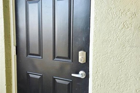 Condominio en alquiler en Orlando, Florida, 1 dormitorio, 61.41 m2 № 1762282 - foto 4