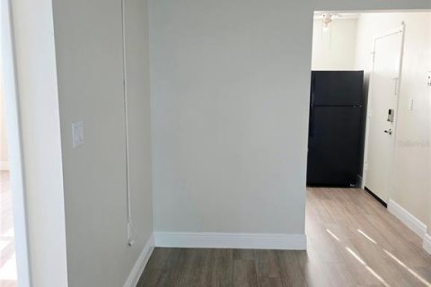 Condominio en alquiler en Orlando, Florida, 1 dormitorio, 61.41 m2 № 1762282 - foto 12