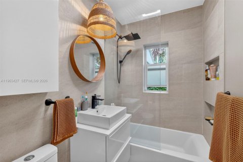 Купить земельный участок в Форт-Лодердейл, Флорида № 2025309 - фото 14