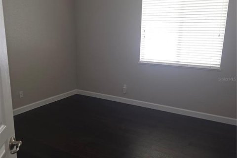 House in Auburndale, Florida 4 bedrooms, 263.29 sq.m. № 2378153 - photo 16