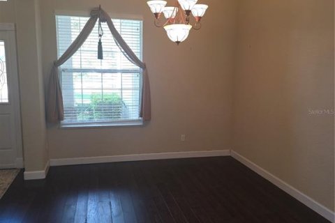 House in Auburndale, Florida 4 bedrooms, 263.29 sq.m. № 2378153 - photo 8
