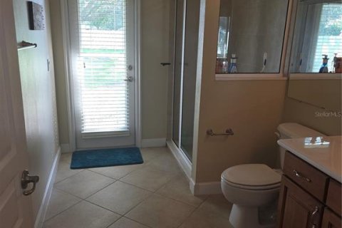 House in Auburndale, Florida 4 bedrooms, 263.29 sq.m. № 2378153 - photo 21