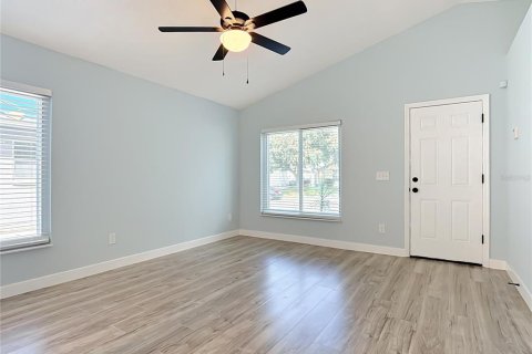 Villa ou maison à vendre à Orlando, Floride: 3 chambres, 113.99 m2 № 2419042 - photo 9