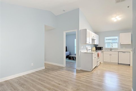 Villa ou maison à vendre à Orlando, Floride: 3 chambres, 113.99 m2 № 2419042 - photo 14