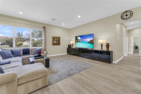 Casa en venta en Davie, Florida, 4 dormitorios, 254.55 m2 № 2063053 - foto 28