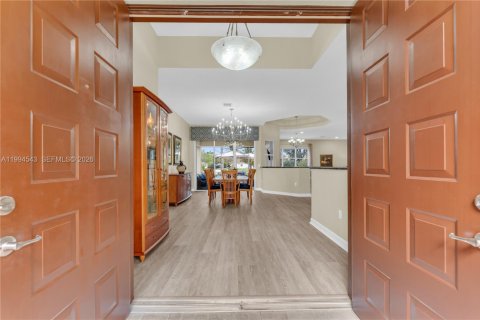 Casa en venta en Davie, Florida, 4 dormitorios, 254.55 m2 № 2063053 - foto 4