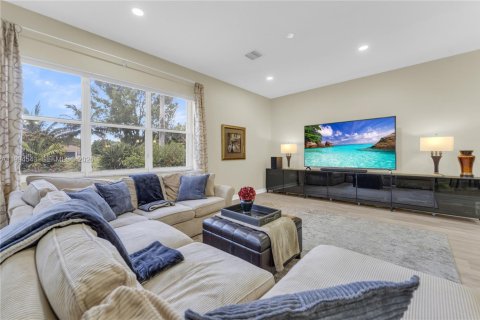 Casa en venta en Davie, Florida, 4 dormitorios, 254.55 m2 № 2063053 - foto 25