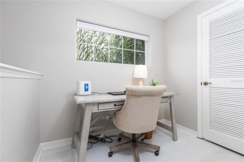 Touwnhouse à vendre à New Smyrna Beach, Floride: 2 chambres, 169.45 m2 № 2430610 - photo 19