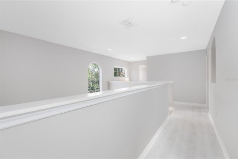 Touwnhouse à vendre à New Smyrna Beach, Floride: 2 chambres, 169.45 m2 № 2430610 - photo 18