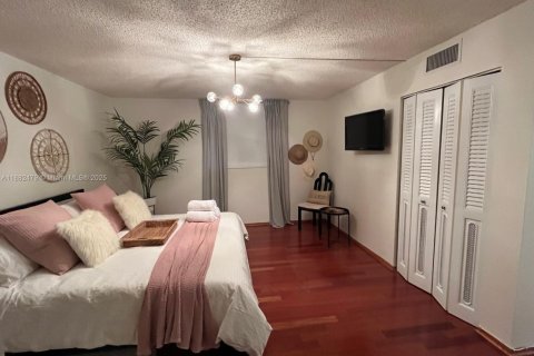 Copropriété à louer à Boca Raton, Floride: 2 chambres, 97.55 m2 № 1929517 - photo 2