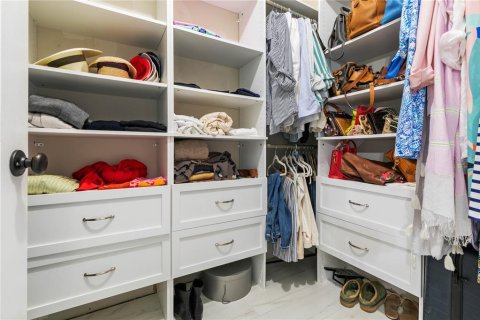 Снять в аренду кондоминиум в Палм-Кост, Флорида 8 комнат, 155.7м2, № 1804770 - фото 30