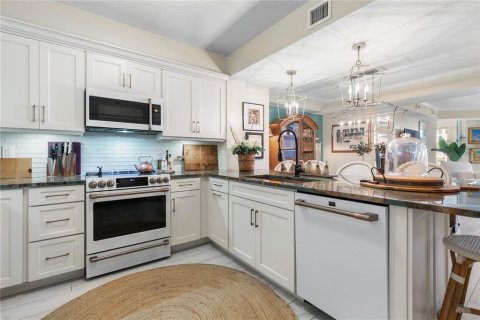 Снять в аренду кондоминиум в Палм-Кост, Флорида 8 комнат, 155.7м2, № 1804770 - фото 18