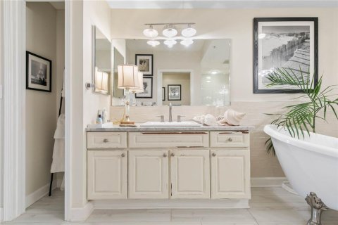 Снять в аренду кондоминиум в Палм-Кост, Флорида 8 комнат, 155.7м2, № 1804770 - фото 29