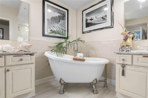 Снять в аренду кондоминиум в Палм-Кост, Флорида 8 комнат, 155.7м2, № 1804770 - фото 28