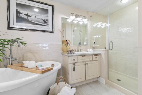 Снять в аренду кондоминиум в Палм-Кост, Флорида 8 комнат, 155.7м2, № 1804770 - фото 27