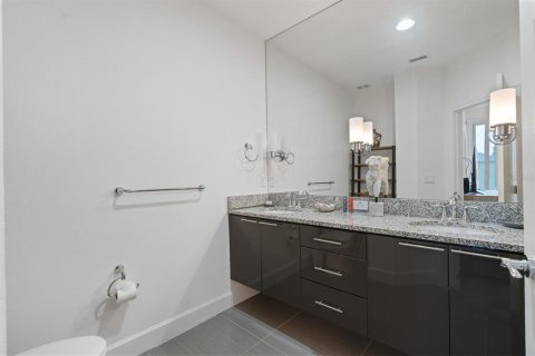 Touwnhouse à louer à Clermont, Floride: 3 chambres, 140.47 m2 № 2416471 - photo 16