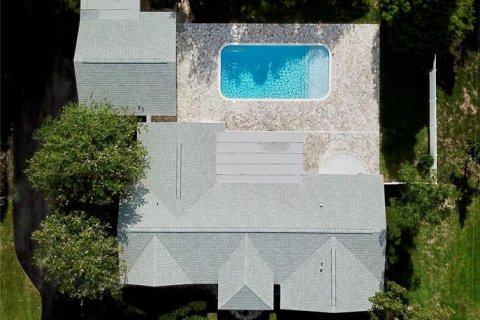 House in Clearwater, Florida 4 bedrooms, 201.97 sq.m. № 2199915 - photo 3
