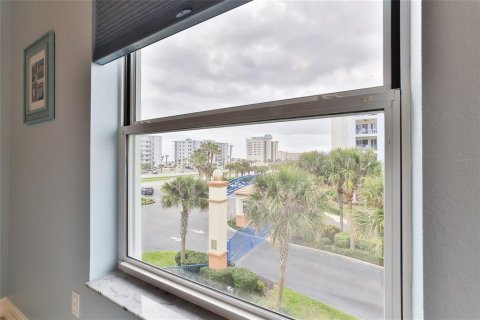 Copropriété à vendre à New Smyrna Beach, Floride: 3 chambres, 164.25 m2 № 1567915 - photo 30