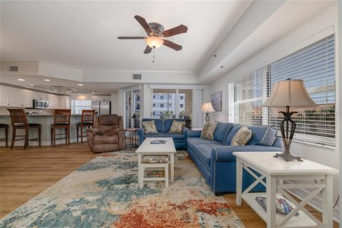 Copropriété à vendre à New Smyrna Beach, Floride: 3 chambres, 164.25 m2 № 1567915 - photo 6
