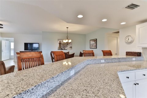 Copropriété à vendre à New Smyrna Beach, Floride: 3 chambres, 164.25 m2 № 1567915 - photo 15