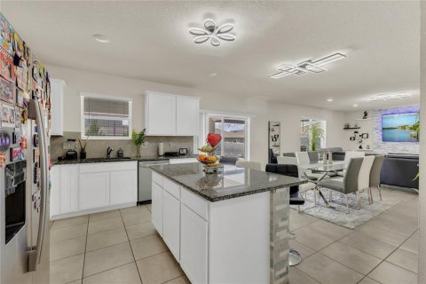 Villa ou maison à vendre à Davenport, Floride: 5 chambres, 224.45 m2 № 1844962 - photo 5