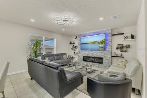 Villa ou maison à vendre à Davenport, Floride: 5 chambres, 224.45 m2 № 1844962 - photo 7