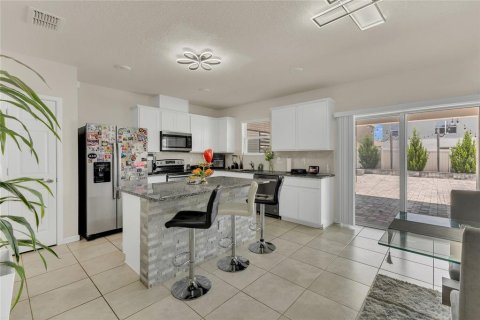 Villa ou maison à vendre à Davenport, Floride: 5 chambres, 224.45 m2 № 1844962 - photo 4