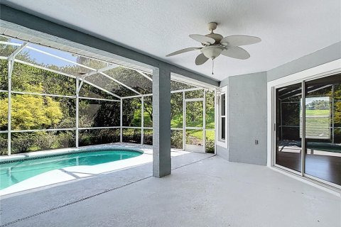 House in Lady Lake, Florida 3 bedrooms, 209.59 sq.m. № 1914986 - photo 27