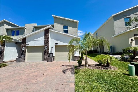 Adosado en Davenport, Florida 2 dormitorios, 128.95 m2 № 2101114