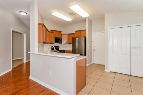 House in Ruskin, Florida 3 bedrooms, 137.68 sq.m. № 1905088 - photo 8