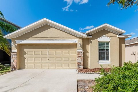 House in Ruskin, Florida 3 bedrooms, 137.68 sq.m. № 1905088 - photo 1