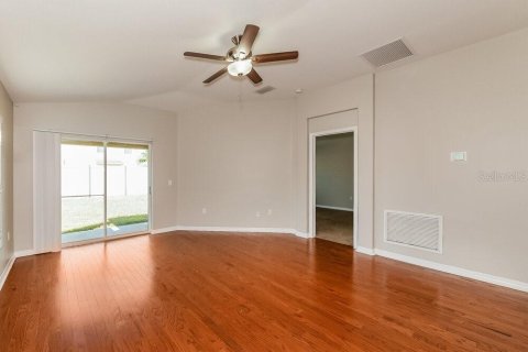 House in Ruskin, Florida 3 bedrooms, 137.68 sq.m. № 1905088 - photo 3