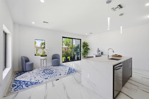 Touwnhouse à vendre à Pompano Beach, Floride: 3 chambres, 150.5 m2 № 2087392 - photo 7