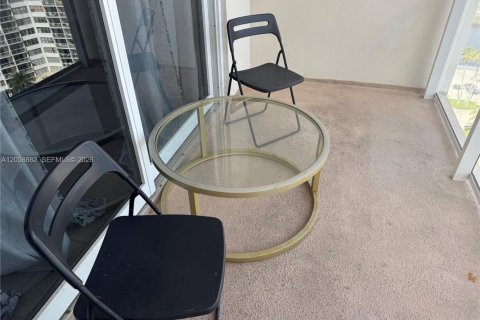 Copropriété à louer à Miami, Floride: 1 chambre, 74.41 m2 № 2168786 - photo 10