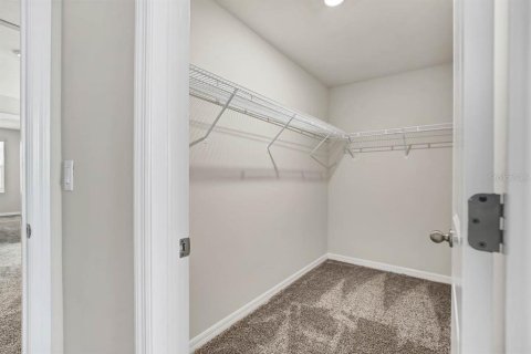Adosado en alquiler en Brandon, Florida, 3 dormitorios, 137.96 m2 № 1913416 - foto 12