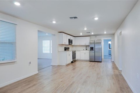 Casa en venta en Ocala, Florida, 4 dormitorios, 152.36 m2 № 2383925 - foto 11