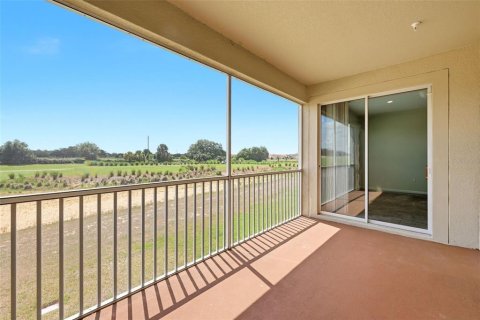 Condominio en venta en Davenport, Florida, 3 dormitorios, 166.02 m2 № 2097253 - foto 28