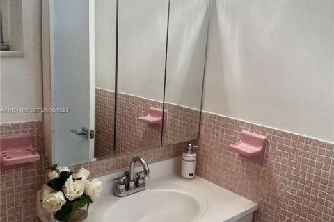 Condominio en alquiler en Hollywood, Florida, 1 dormitorio, 58.53 m2 № 1992137 - foto 6