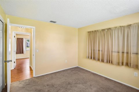 House in Spring Hill, Florida 3 bedrooms, 148.09 sq.m. № 2309809 - photo 29