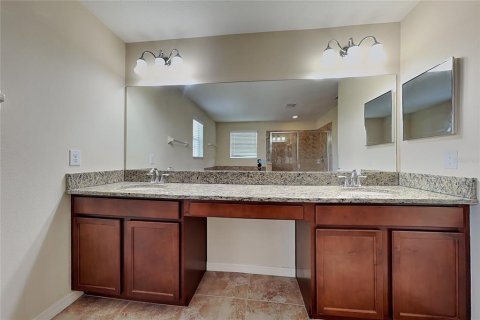 Villa ou maison à vendre à Tampa, Floride: 5 chambres, 314.2 m2 № 2339719 - photo 10