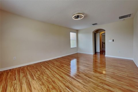 Villa ou maison à vendre à Tampa, Floride: 5 chambres, 314.2 m2 № 2339719 - photo 7