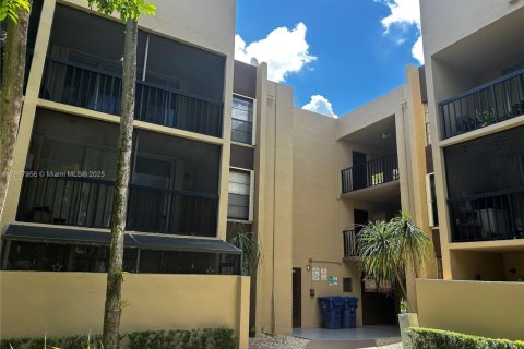 Снять в аренду кондоминиум в Майами, Флорида 1 спальня, 73.11м2, № 1950059 - фото 17