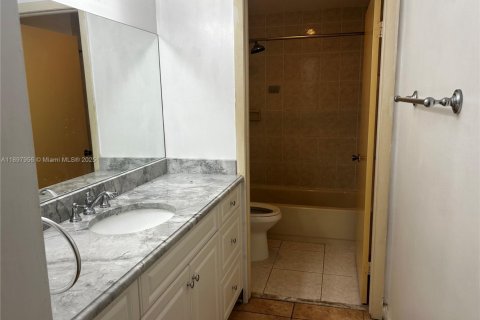 Снять в аренду кондоминиум в Майами, Флорида 1 спальня, 73.11м2, № 1950059 - фото 14