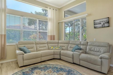 House in Lakewood Ranch, Florida 4 bedrooms, 233.37 sq.m. № 1785539 - photo 15