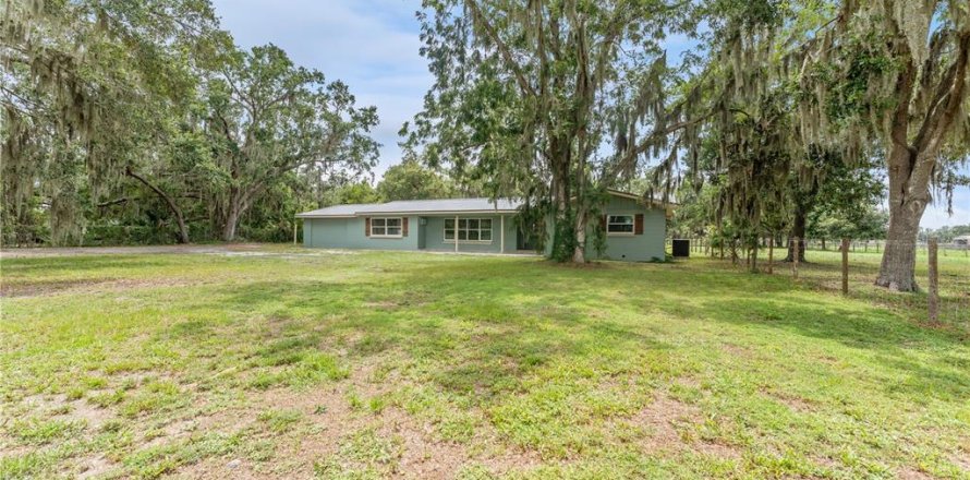 Casa en Fish Hawk, Florida 3 dormitorios, 195.19 m2 № 1787930