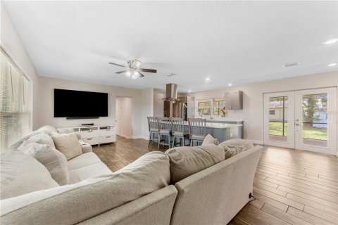 Casa en venta en Fish Hawk, Florida, 3 dormitorios, 195.19 m2 № 1787930 - foto 8