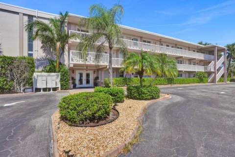 Copropriété à vendre à Lantana, Floride: 2 chambres, 83.52 m2 № 2084569 - photo 5